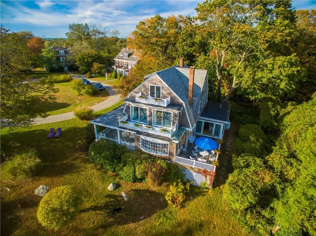 26 East Hills Road Westerly RI 02891