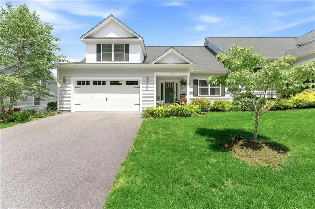 30 Silas Hill Way Exeter RI 02822