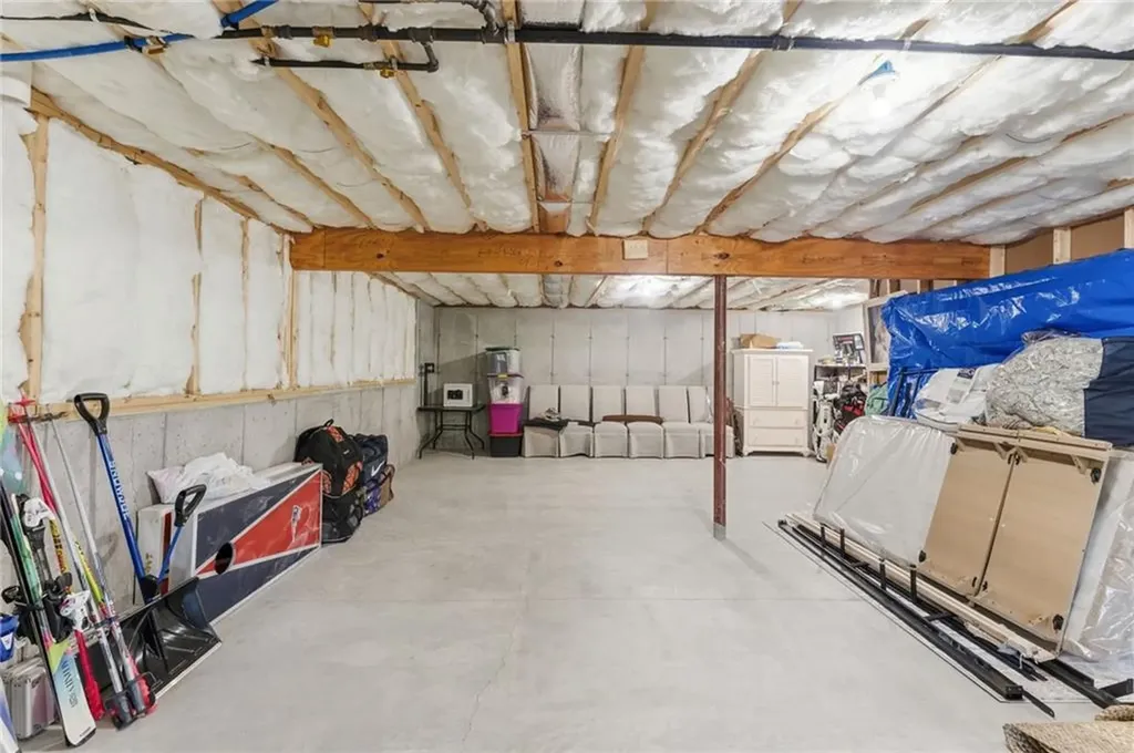 30 Silas Hill Way Exeter RI 02822