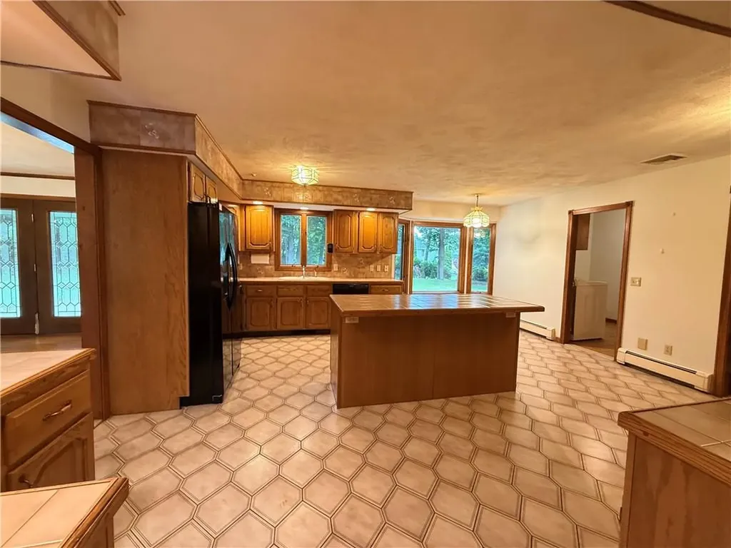 161 Council Rock Road Cranston RI 02921