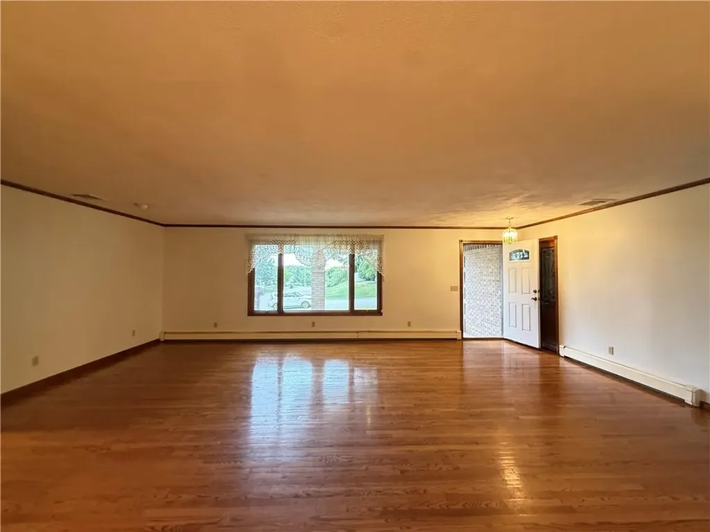 161 Council Rock Road Cranston RI 02921
