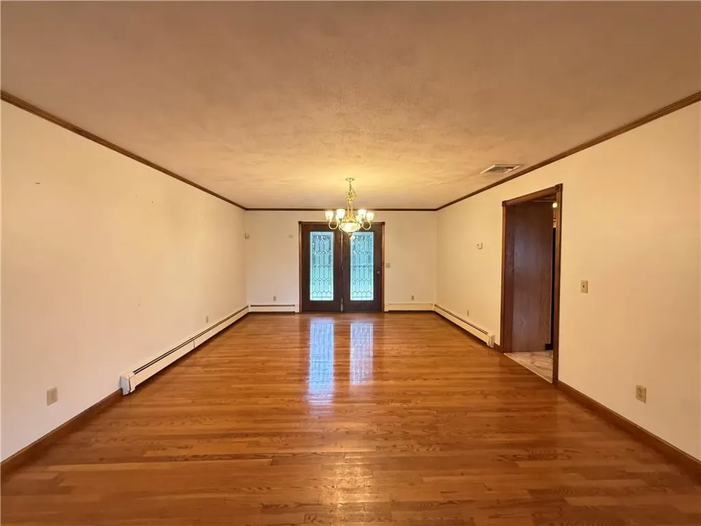 161 Council Rock Road Cranston RI 02921