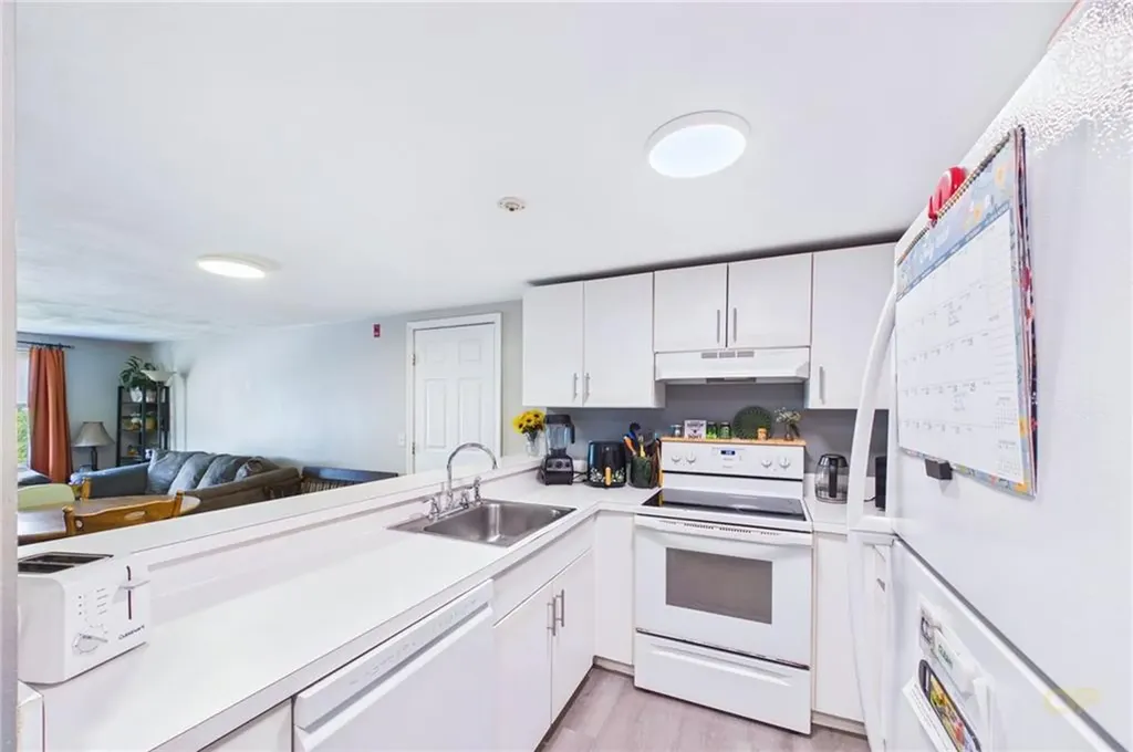 200 Woodlawn Avenue North Providence RI 02904