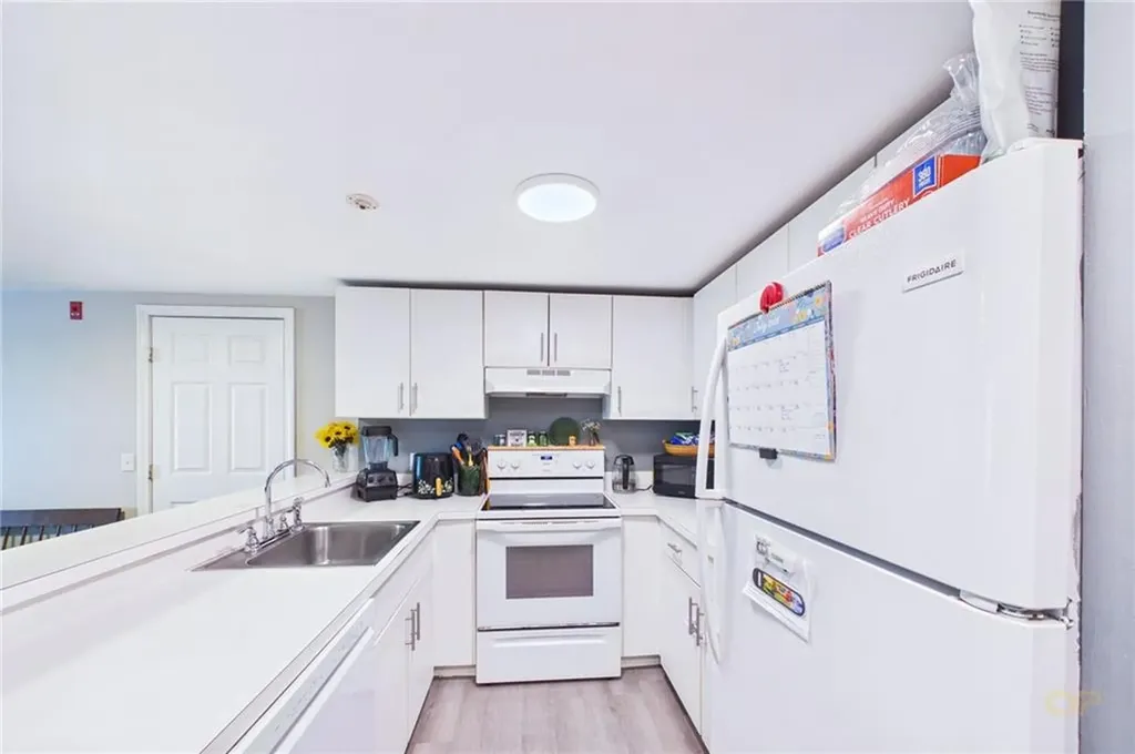 200 Woodlawn Avenue North Providence RI 02904
