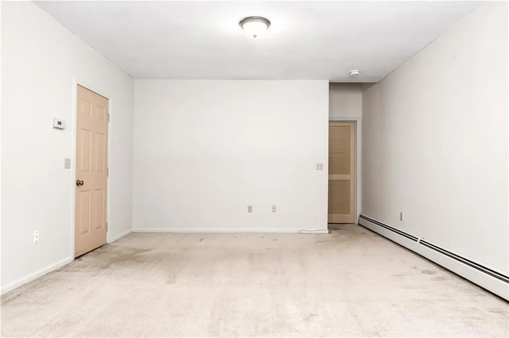 565 Quaker Lane West Warwick RI 02893
