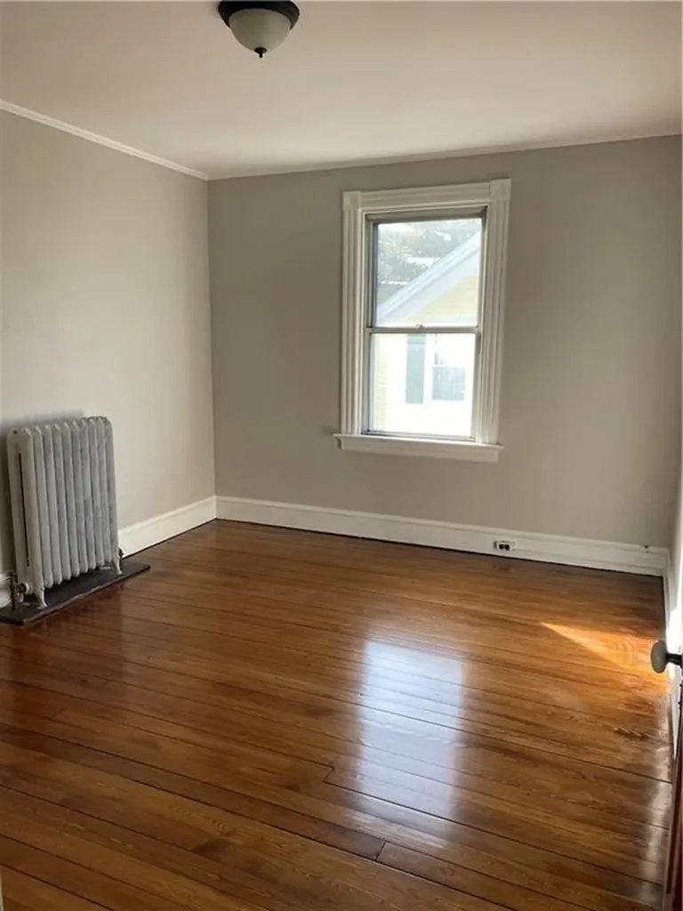 7 Pleasant Street Newport RI 02840
