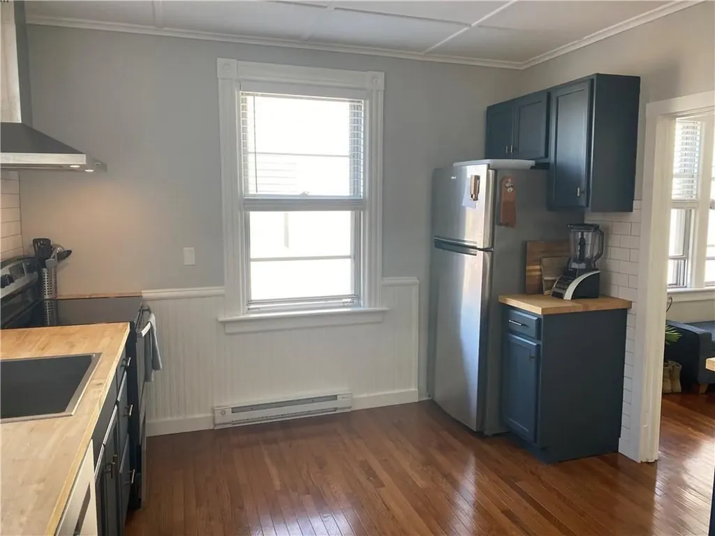 7 Pleasant Street Newport RI 02840