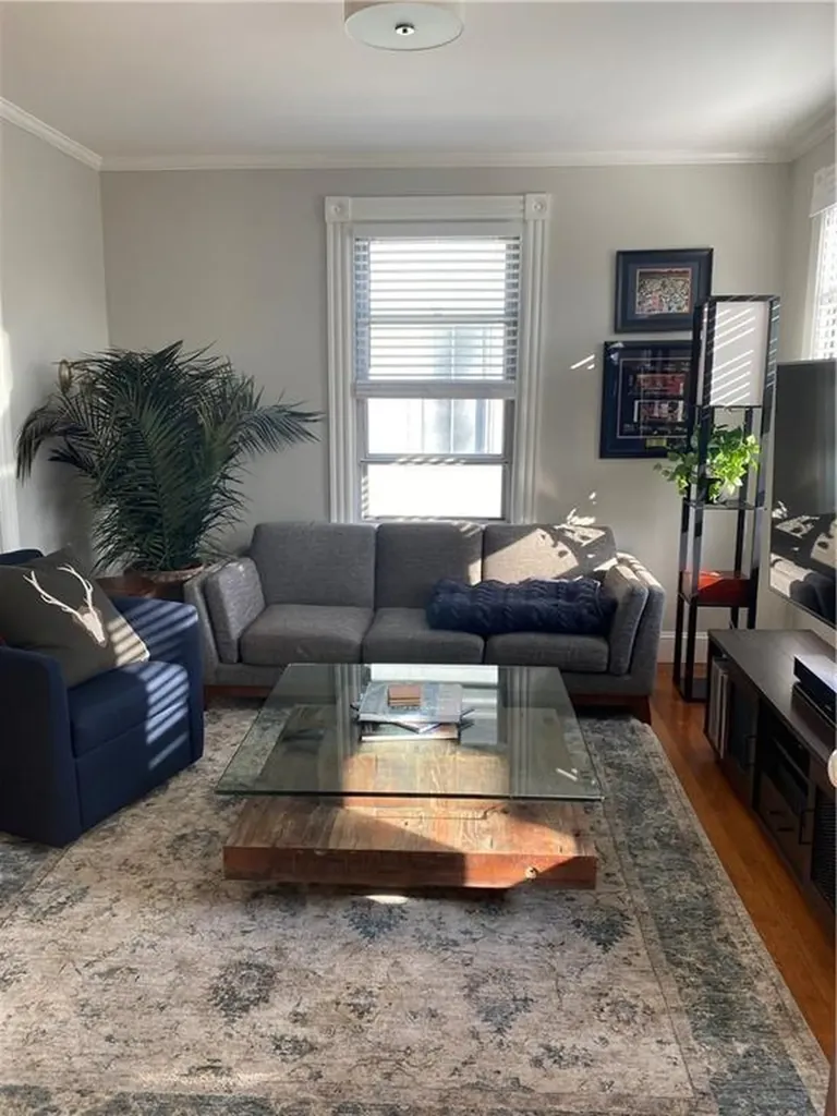 7 Pleasant Street Newport RI 02840