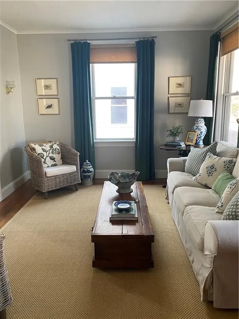7 Pleasant Street Newport RI 02840