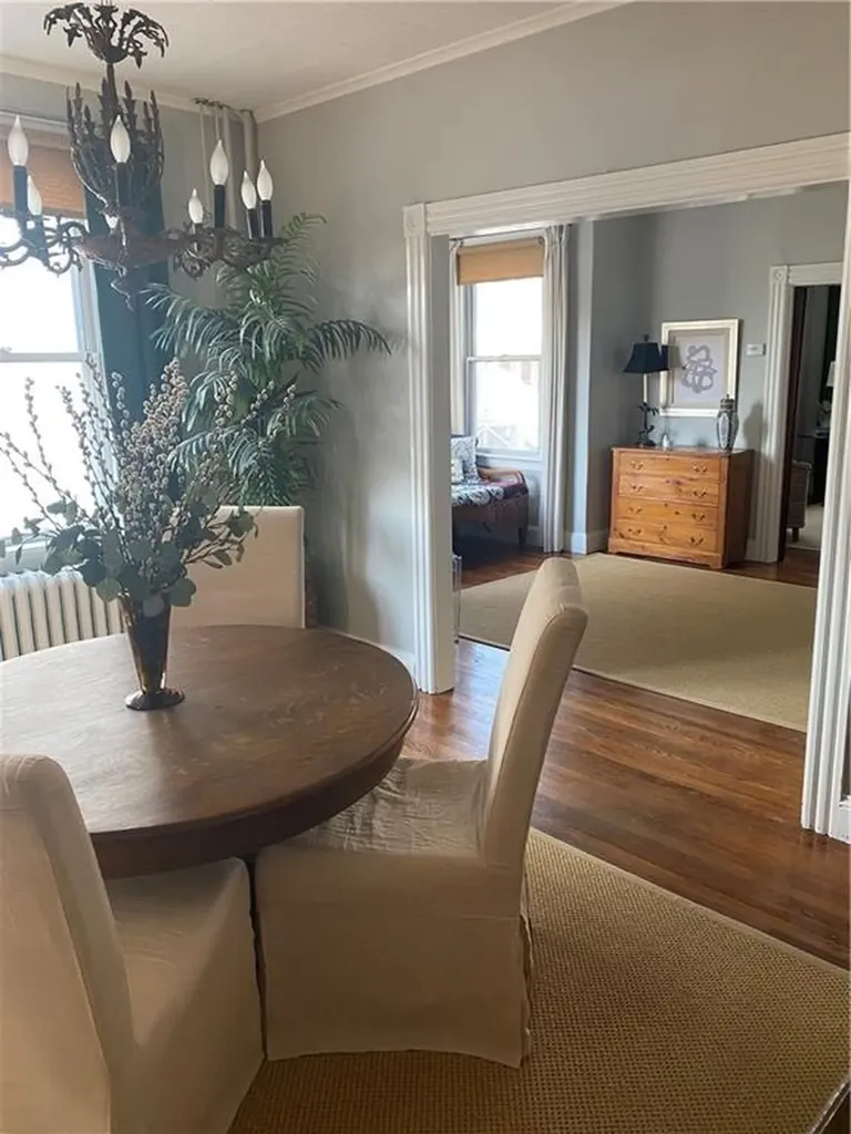 7 Pleasant Street Newport RI 02840