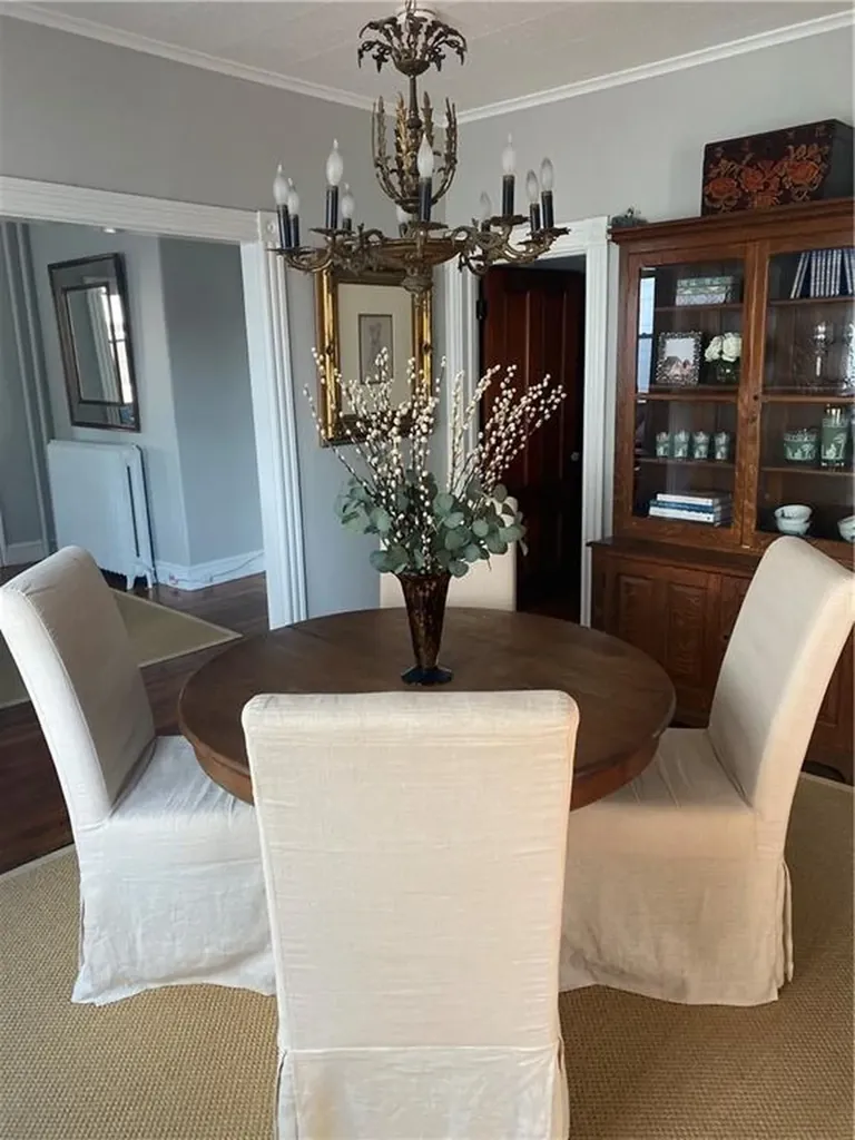7 Pleasant Street Newport RI 02840
