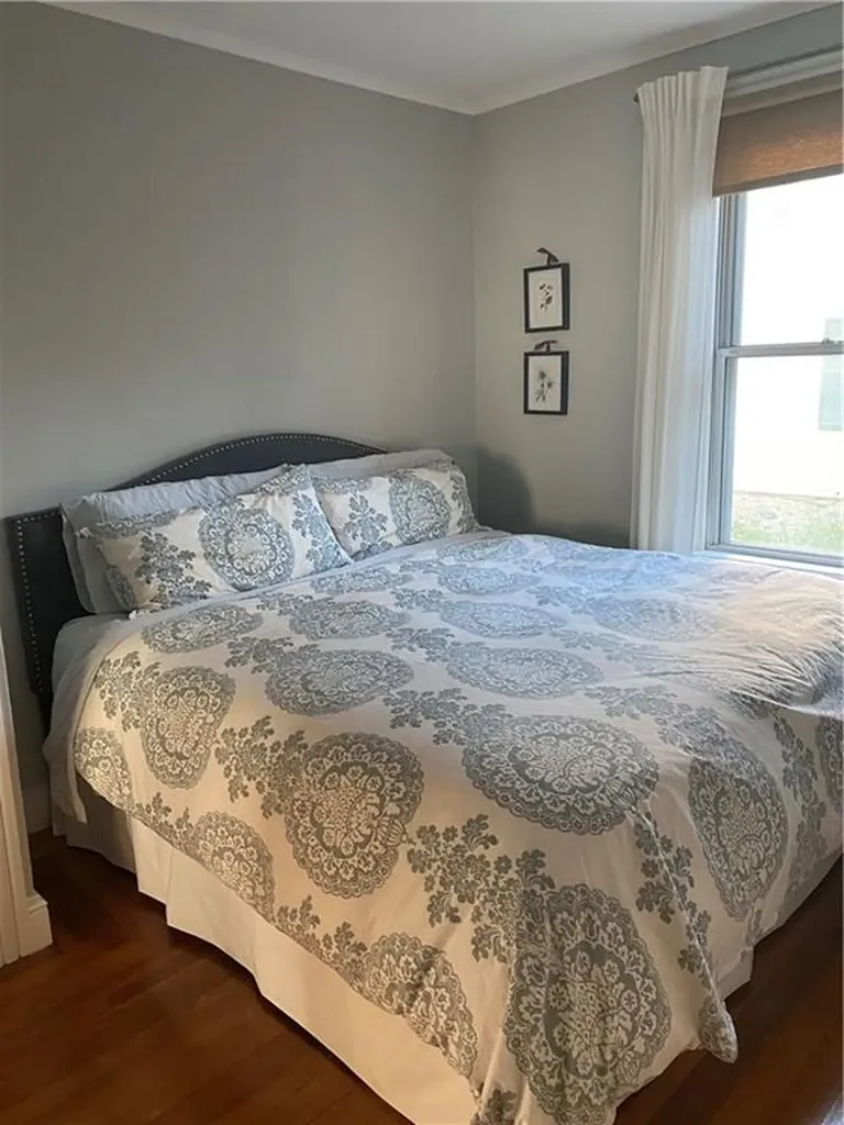 7 Pleasant Street Newport RI 02840