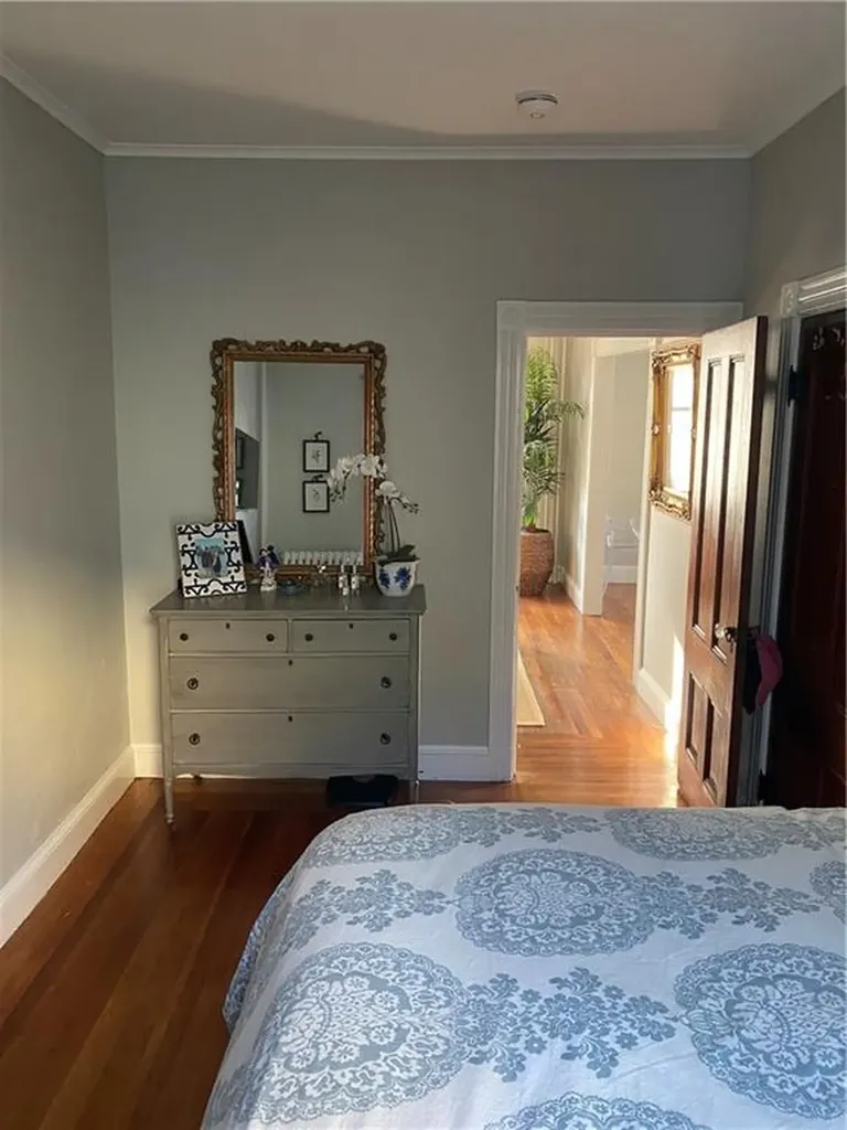7 Pleasant Street Newport RI 02840
