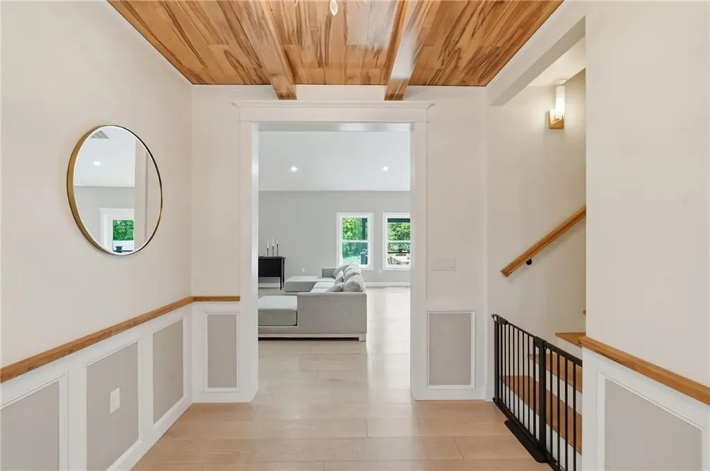 1264 Central Avenue Johnston RI 02919