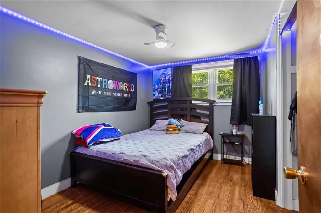88 Keeley Avenue Warwick RI 02886
