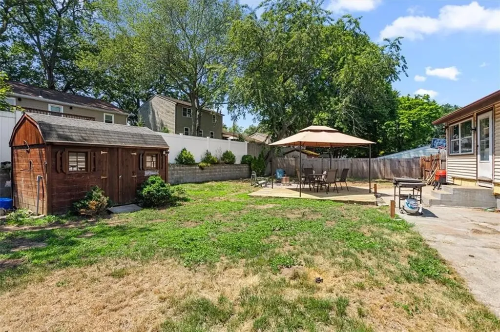 88 Keeley Avenue Warwick RI 02886