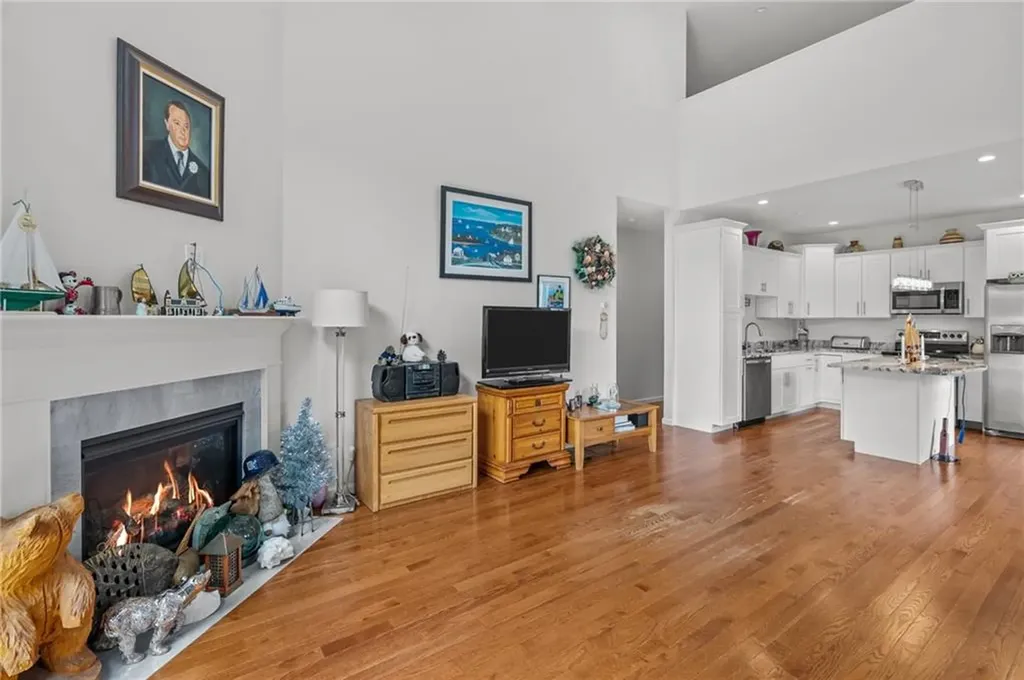 80 Bear Hill Road Cumberland RI 02864