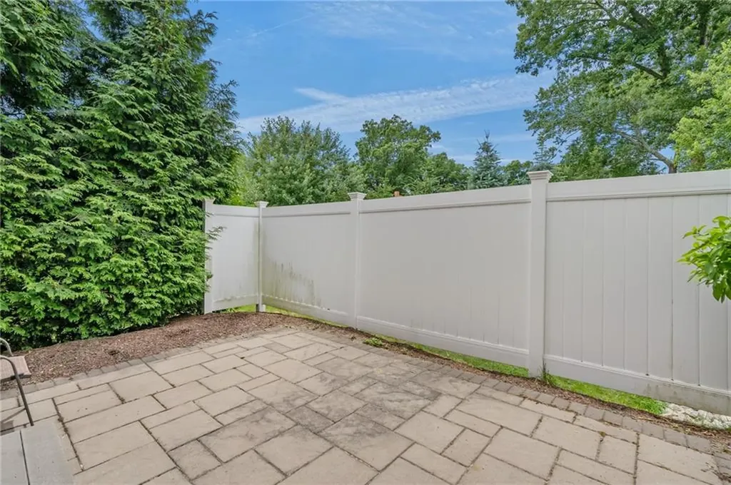 80 Bear Hill Road Cumberland RI 02864