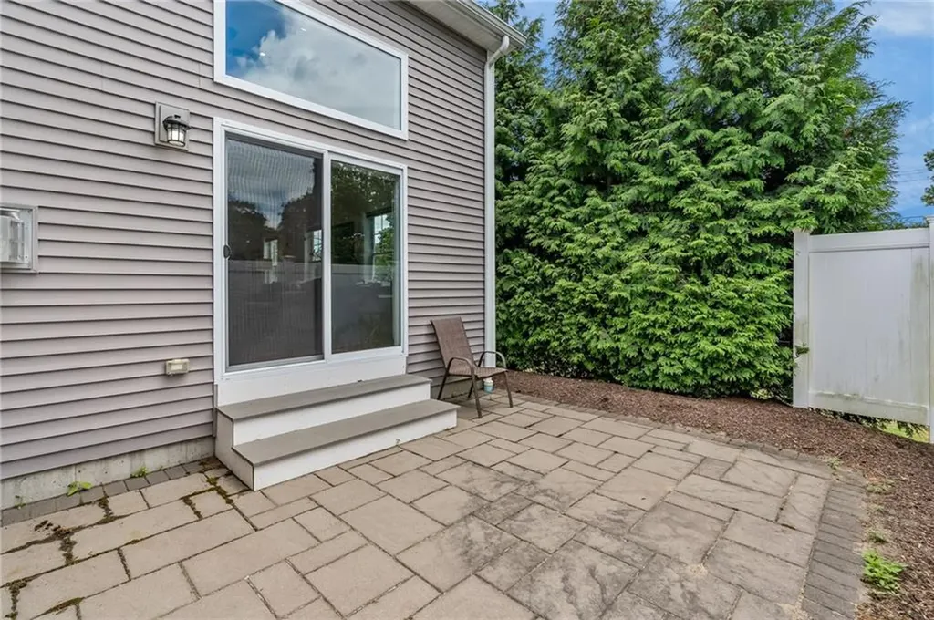 80 Bear Hill Road Cumberland RI 02864