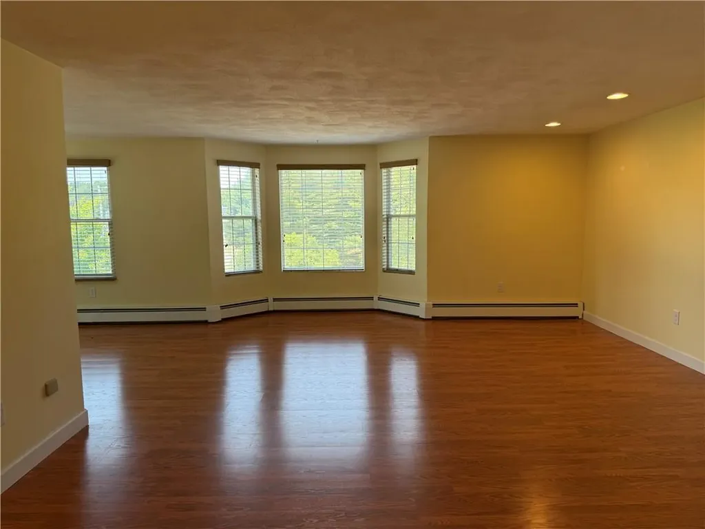 29 D Swan Court North Providence RI 02904