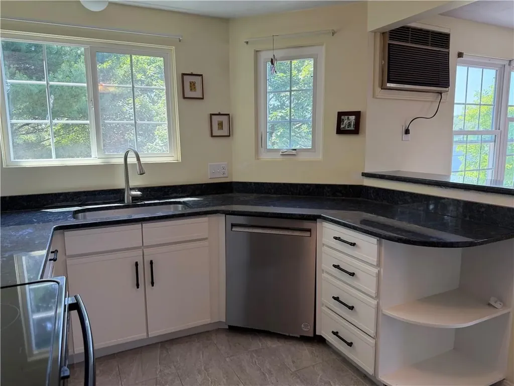 29 D Swan Court North Providence RI 02904