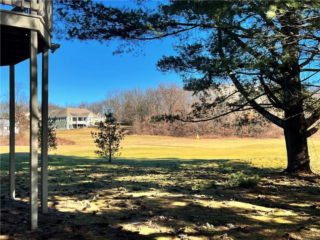 29 D Swan Court North Providence RI 02904