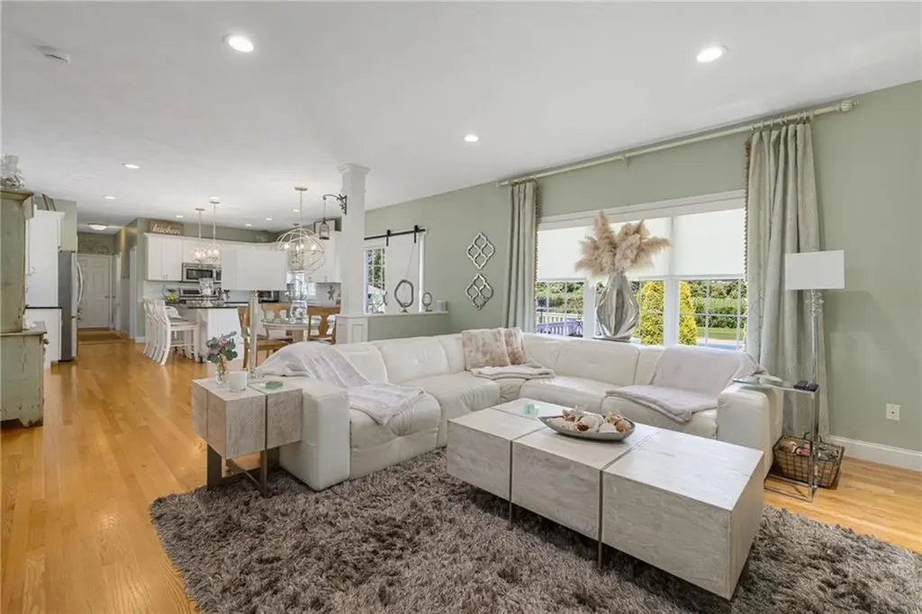 279 Alpine Estates Drive Cranston RI 02921