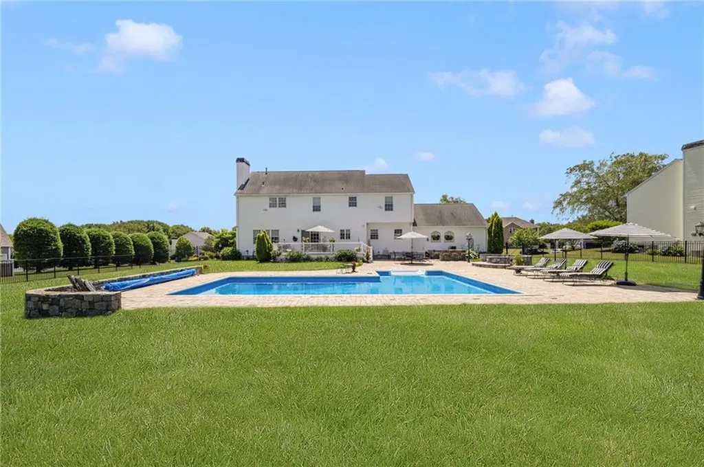 279 Alpine Estates Drive Cranston RI 02921