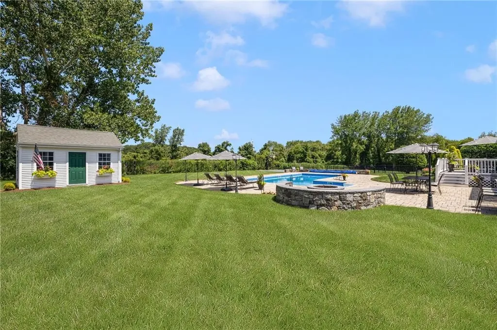279 Alpine Estates Drive Cranston RI 02921