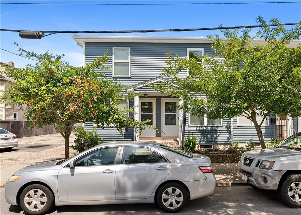 52 America Street Providence RI 02903