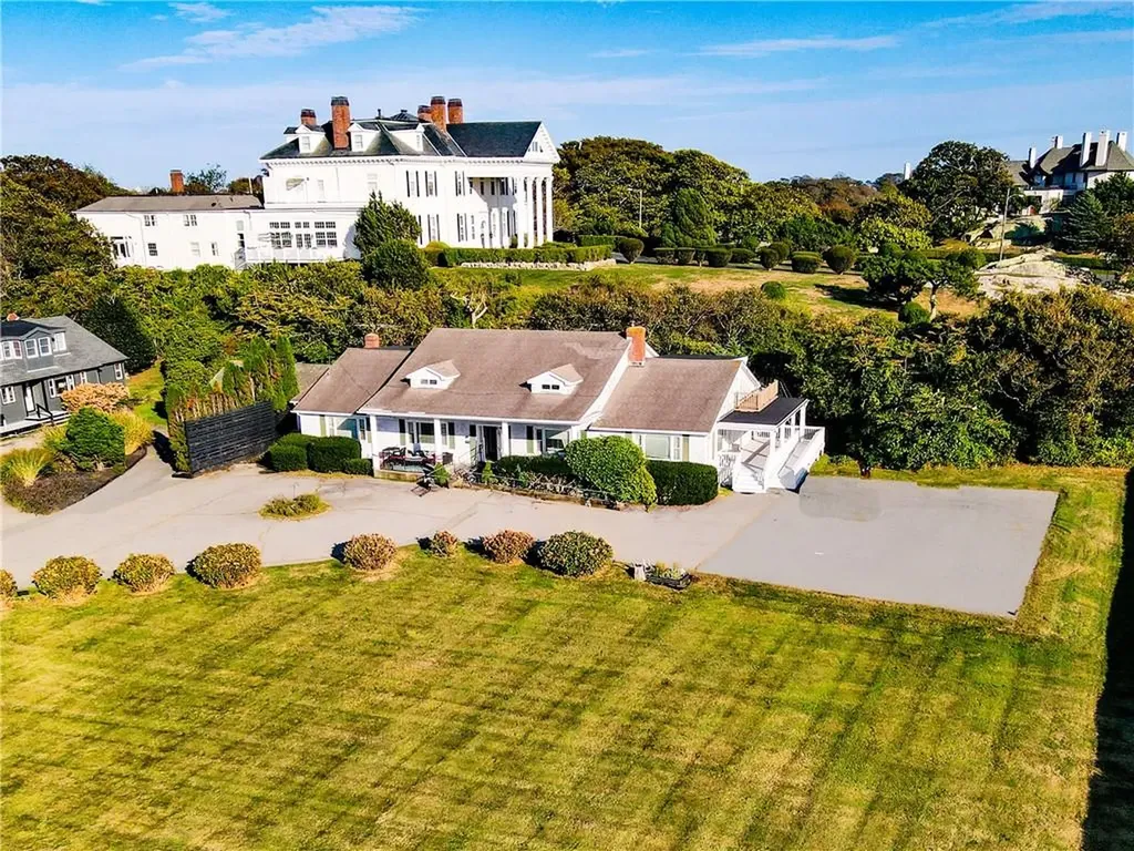 228 Carroll Avenue Newport RI 02840