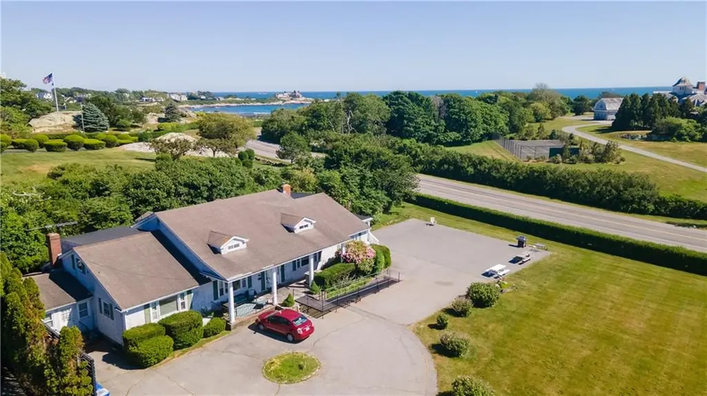228 Carroll Avenue Newport RI 02840