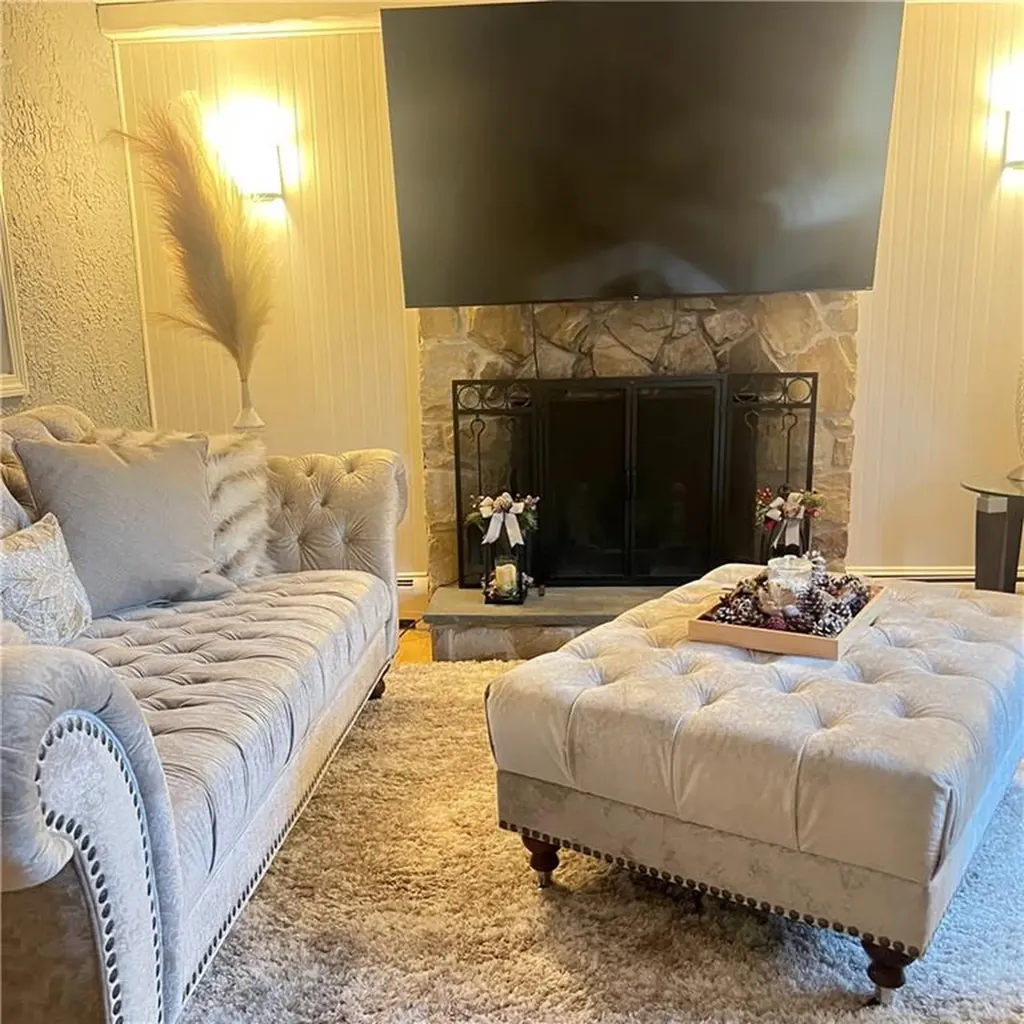 9 Briar Hill Road North Providence RI 02904
