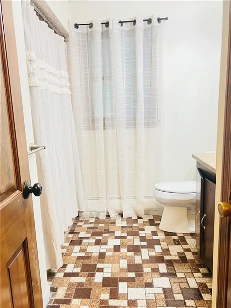 9 Briar Hill Road North Providence RI 02904