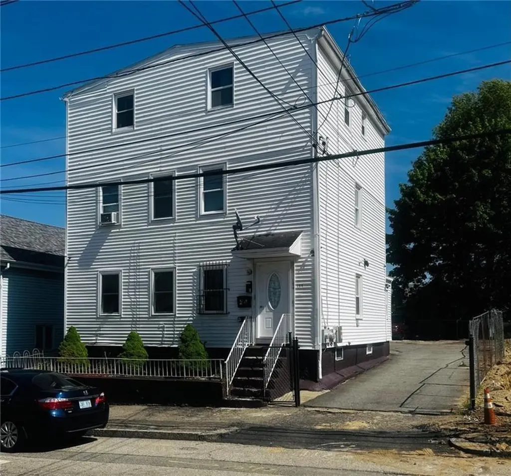 194 Pavilion Avenue Providence RI 02905