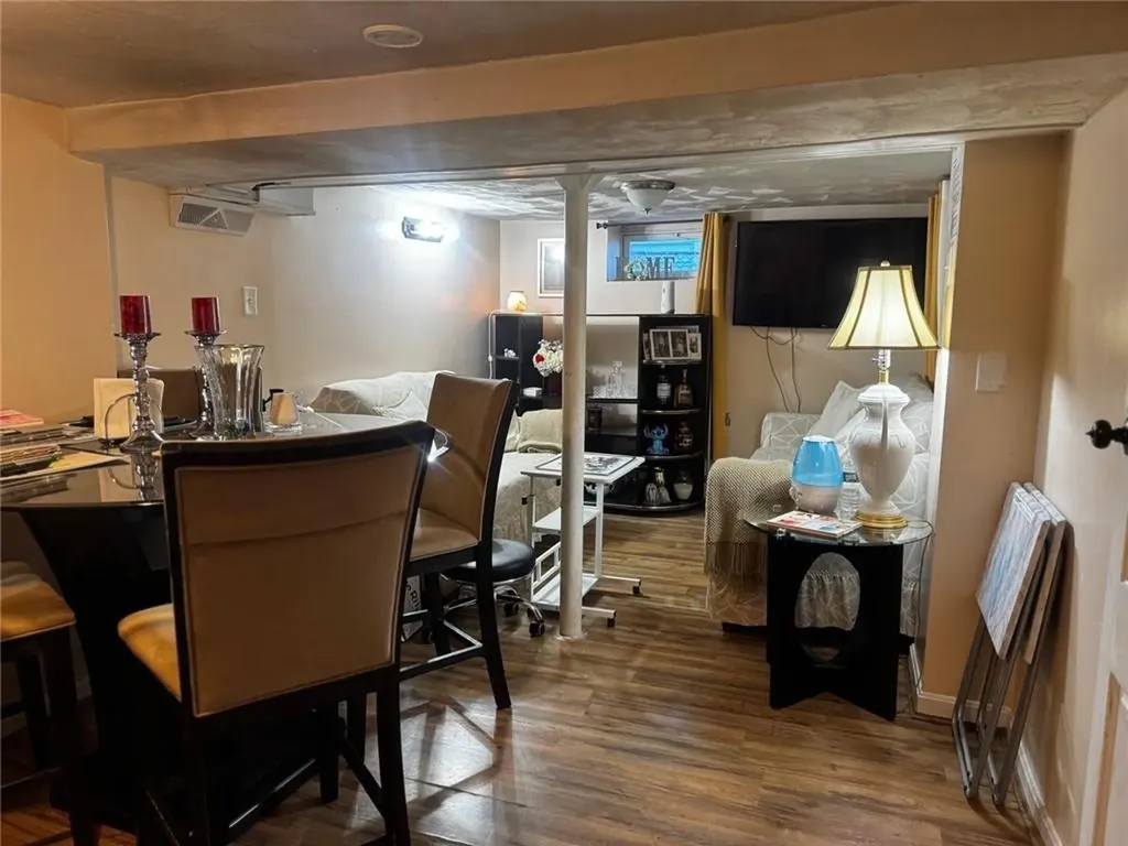 194 Pavilion Avenue Providence RI 02905