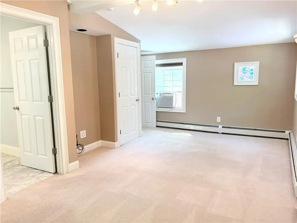 79 West Shore Drive Exeter RI 02822