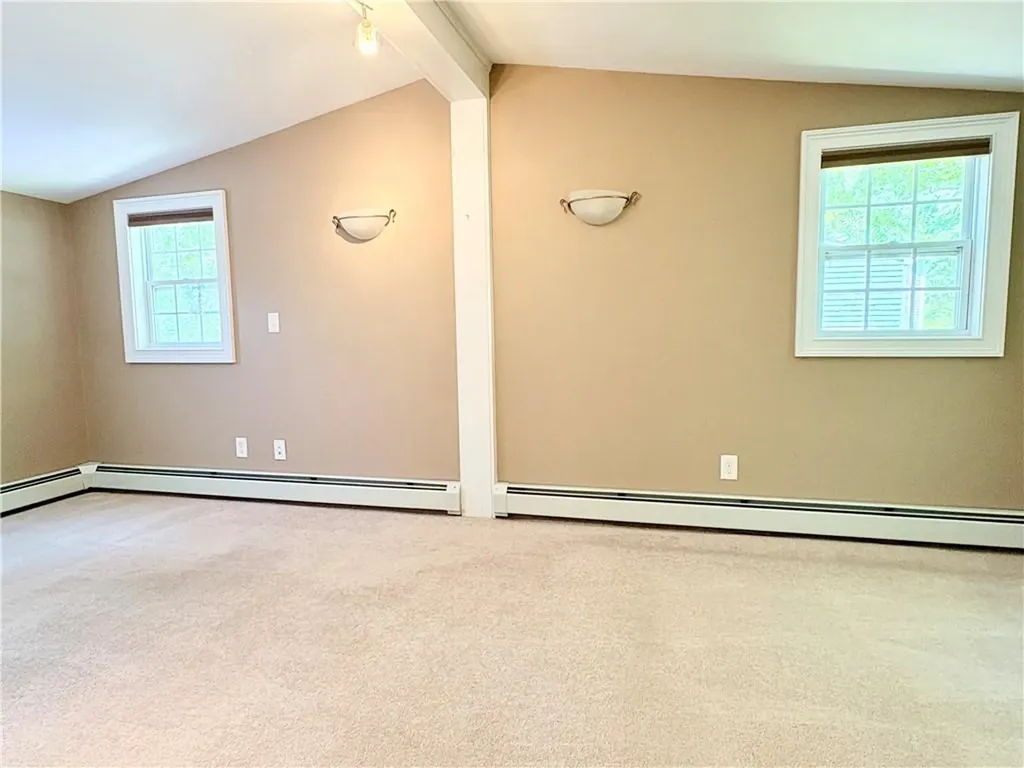 79 West Shore Drive Exeter RI 02822