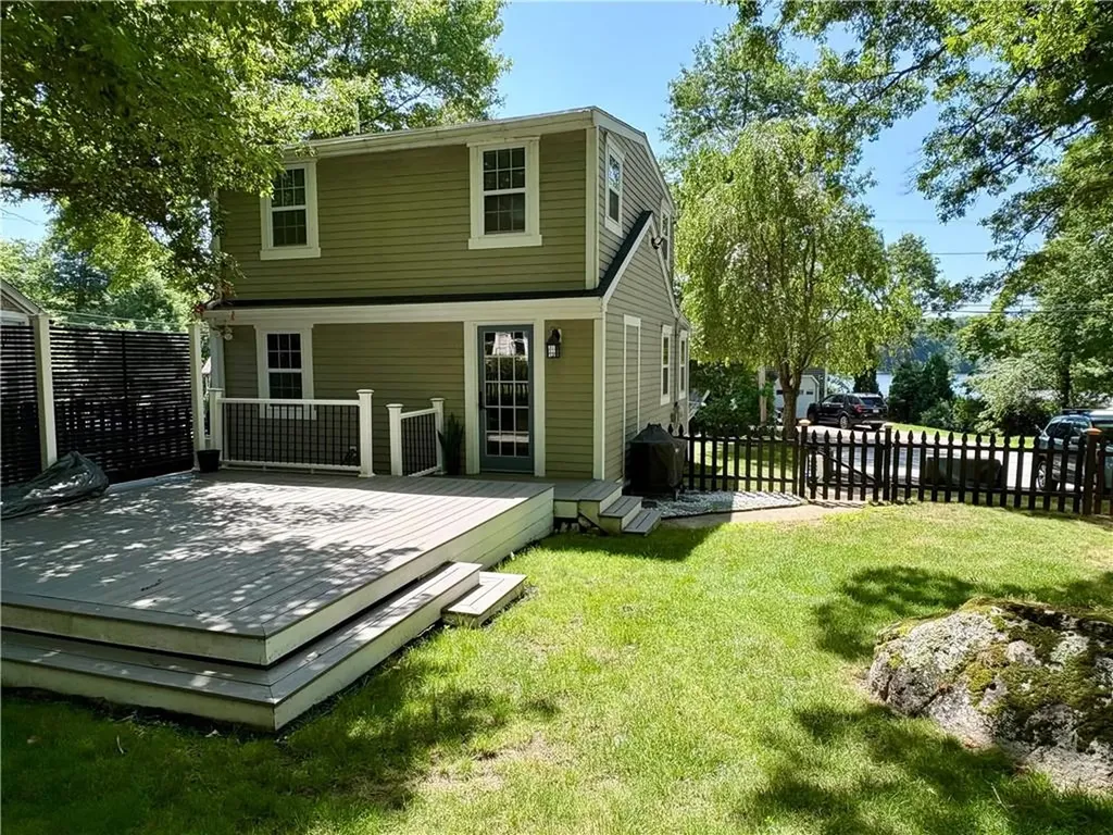 79 West Shore Drive Exeter RI 02822