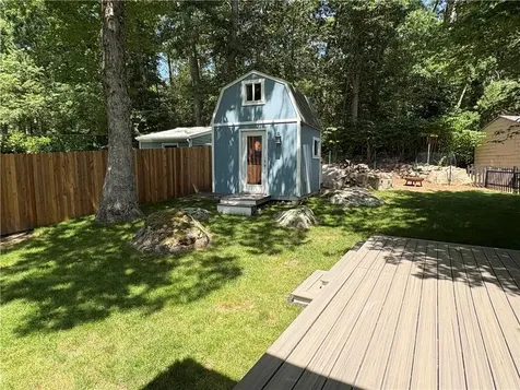 79 West Shore Drive Exeter RI 02822