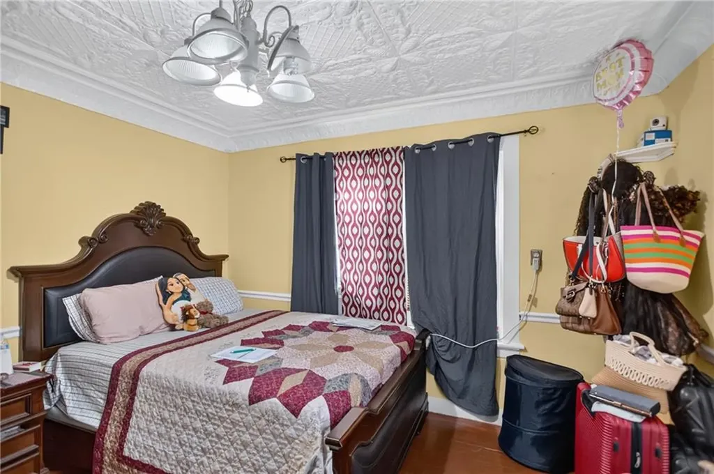 86 Summit Avenue West Warwick RI 02893