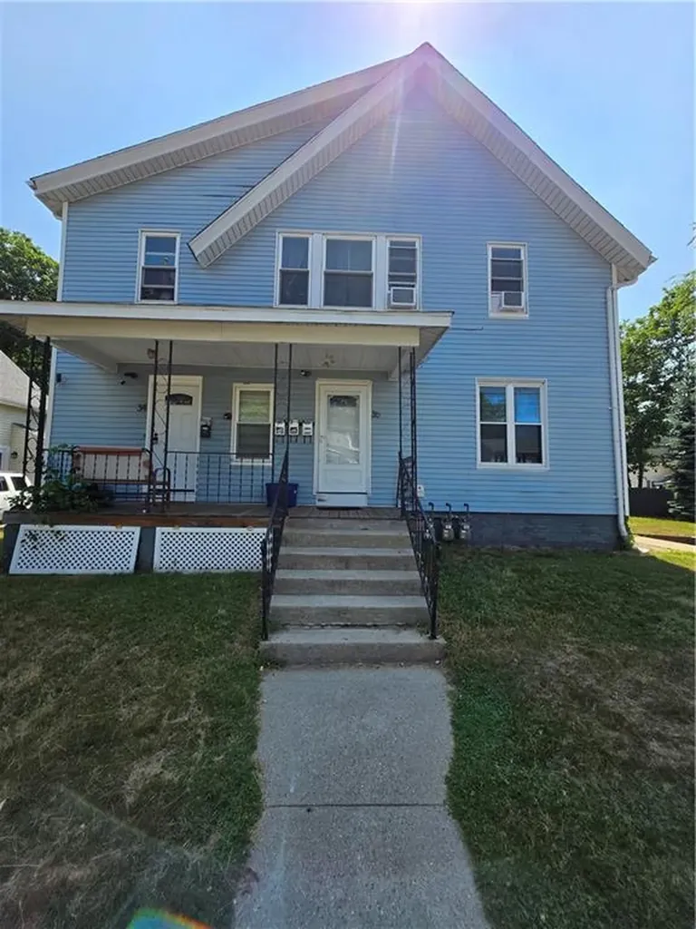 36 Clarendon Street Cranston RI 02910
