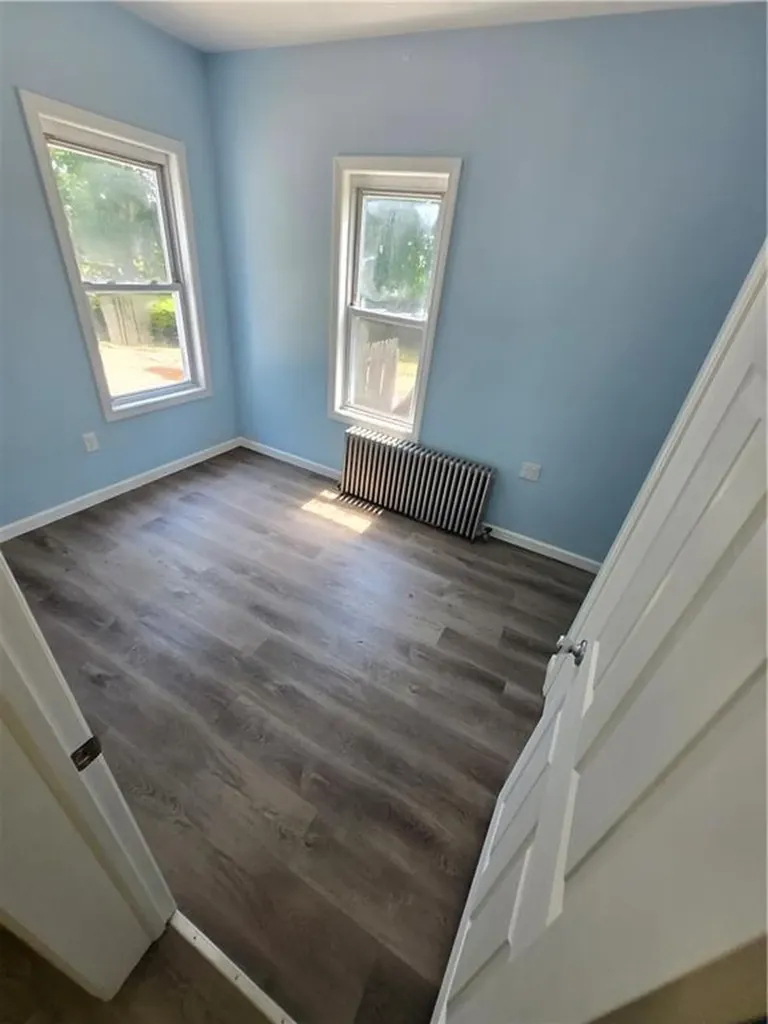 36 Clarendon Street Cranston RI 02910