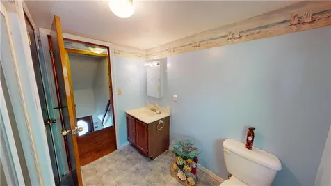34 Angell Road Glocester RI 02814