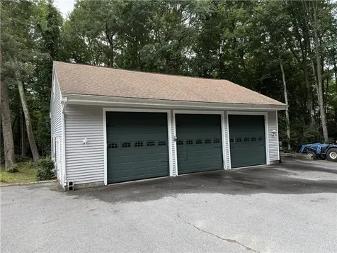 34 Angell Road Glocester RI 02814