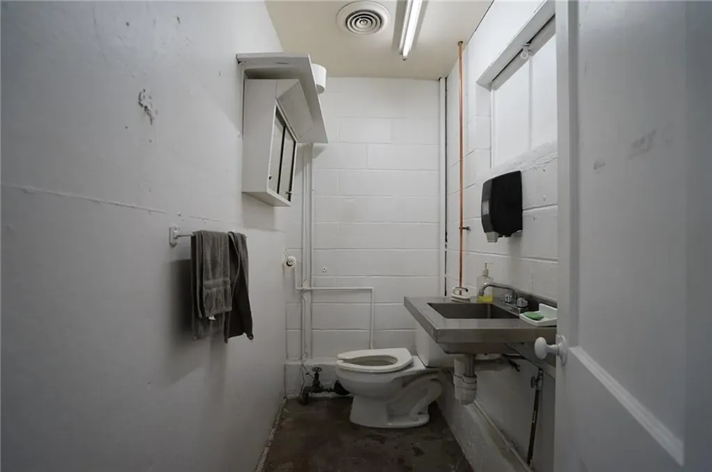 81 Macondray Street Cumberland RI 02864