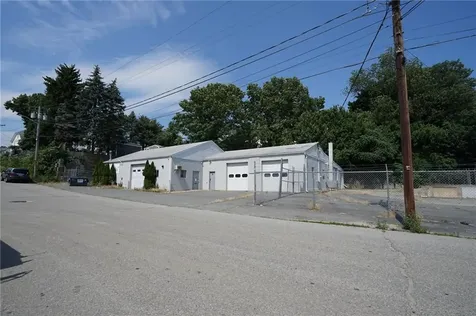 81 Macondray Street Cumberland RI 02864