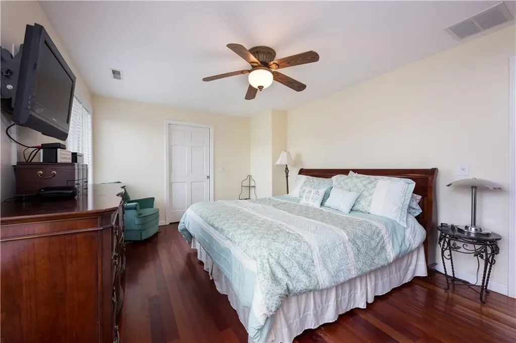 6 Dunes Road Narragansett RI 02882