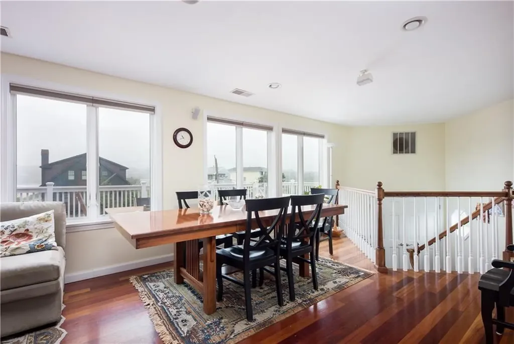 6 Dunes Road Narragansett RI 02882