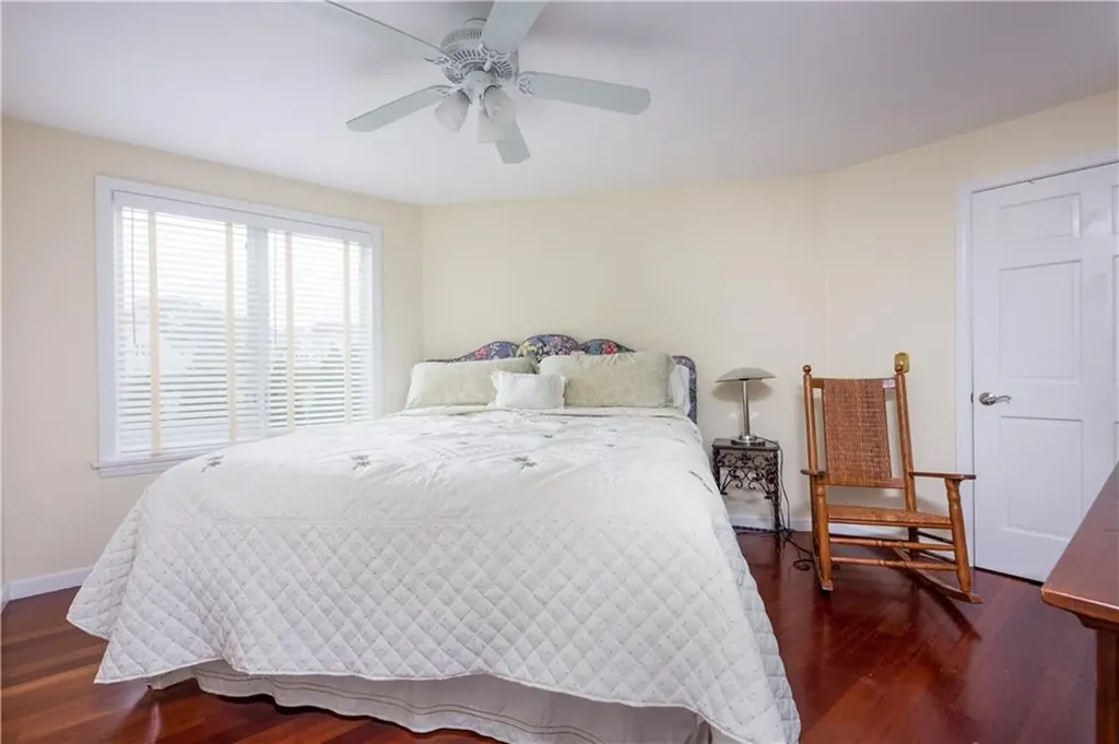 6 Dunes Road Narragansett RI 02882